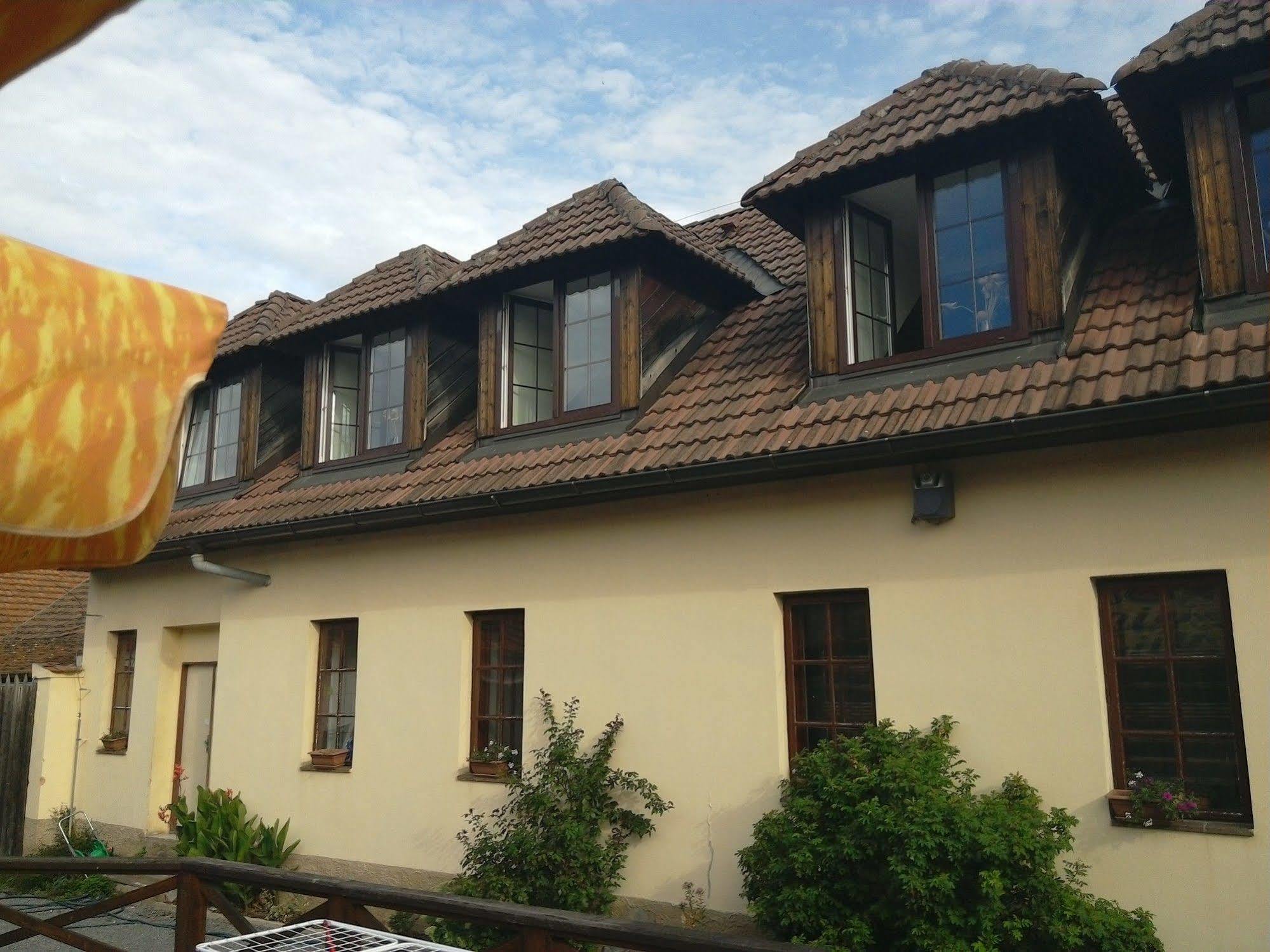 Penzion Na Jizdarne Stary Plzenec Exterior photo
